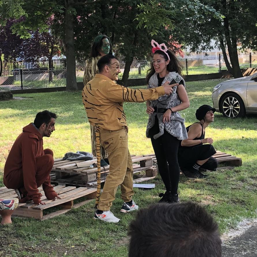 Hír Nyárnyító   Színház